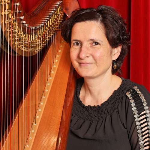 Alice Cissokho, enseignante de harpe