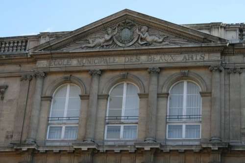 Venir au Conservatoire de Danse